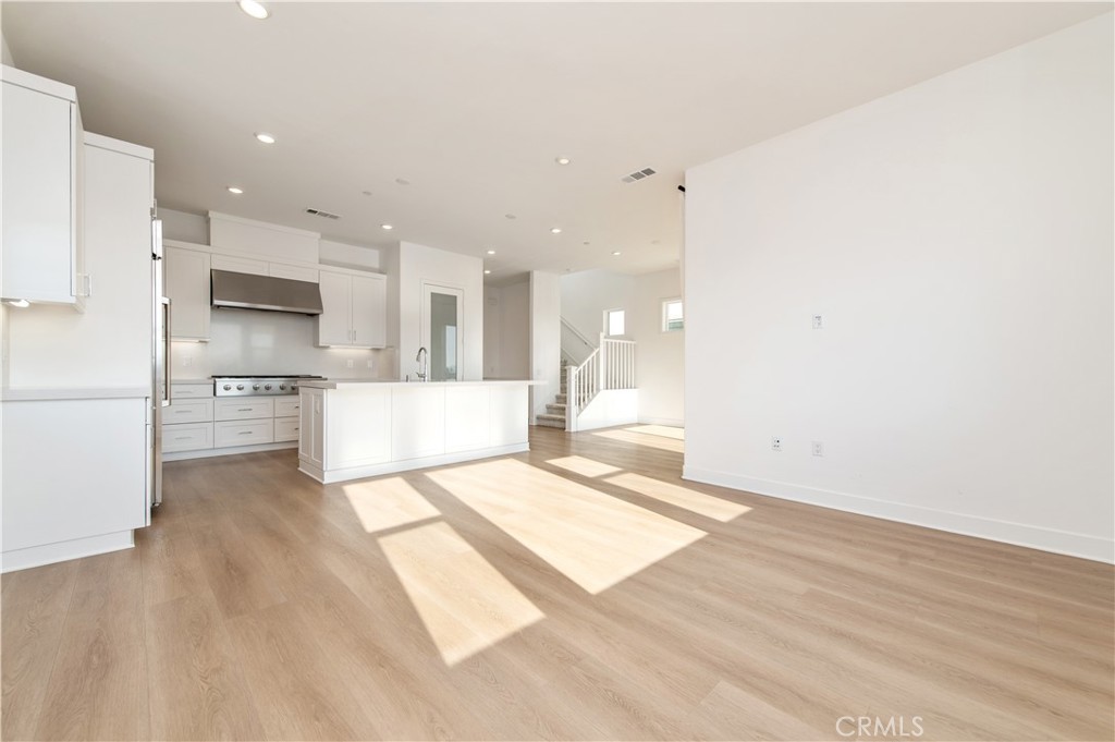 Luna Park - Residential Lease