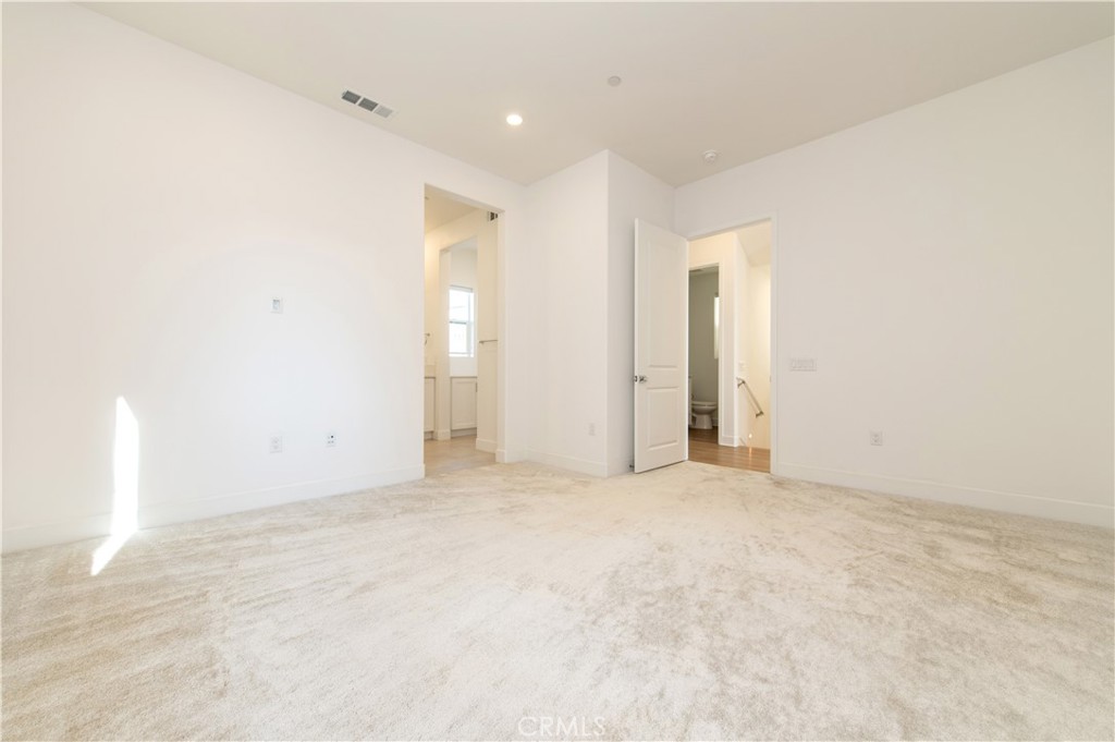 Luna Park - Residential Lease