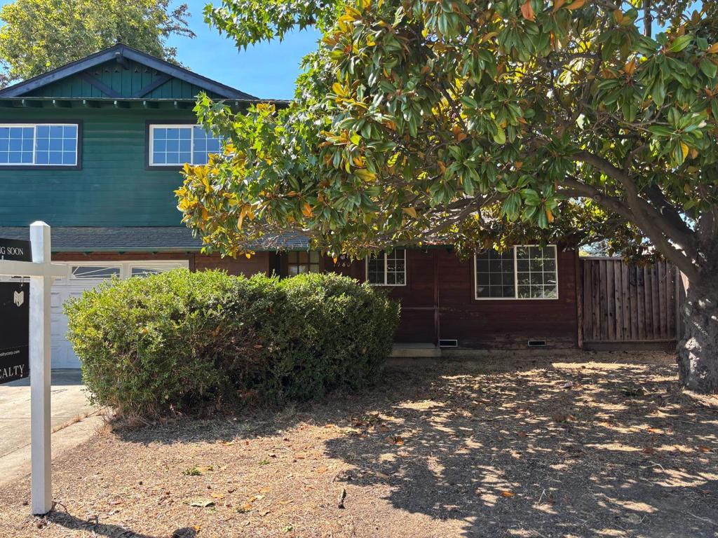 Fixer Upper! Contractor's Special! All Cash Offer!! Property sold As-Is and in current condition. This Home is ready to make it your own. This 2 story, 3 bedroom and 2.5 bathroom home is situated to close proximity to Union Avenue. Great neighborhood. Great street. Coveted Cambrian schools (Fammatre Elem, Ida Price Middle, and Branham High!). Large tree adorns the front yard. Large backyard. Attached two car garage. Don't miss out. Great potential! No inspections have been completed.