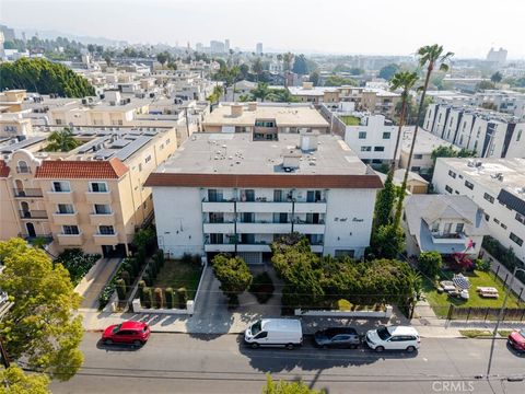 Photo of 1344 N Martel Avenue #303, Hollywood, CA 90046 (MLS # GD26068358)