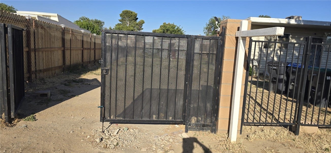 43310 Fairglen Road