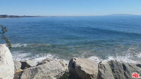 Photo of 18429 Pacific Coast Highway, Malibu, CA 90265 (MLS # 26846859)