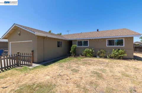 Photo of 7700 Laramore WAY, Sacramento, CA 95832 (MLS # 41145183)