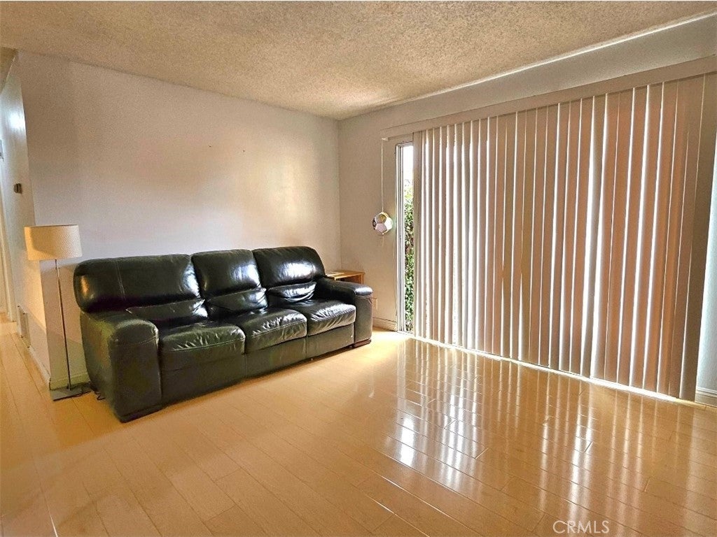 Properties 2 5530 Welland Ave. 15