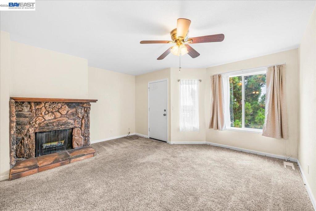 20980 BIRCH St C, Hayward CA 94541