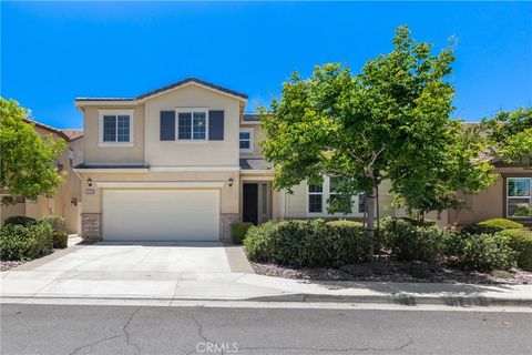 Photo of 24185 Chestnut Oak Street, Murrieta, CA 92562 (MLS # SW26132351)