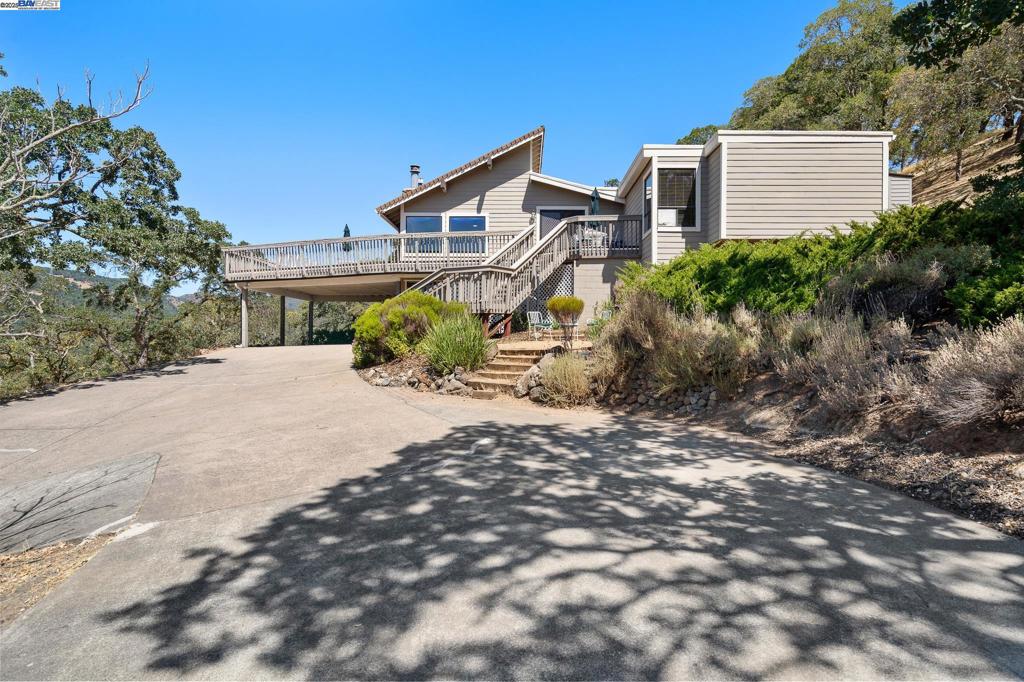 1795 Green Valley Oaks Dr