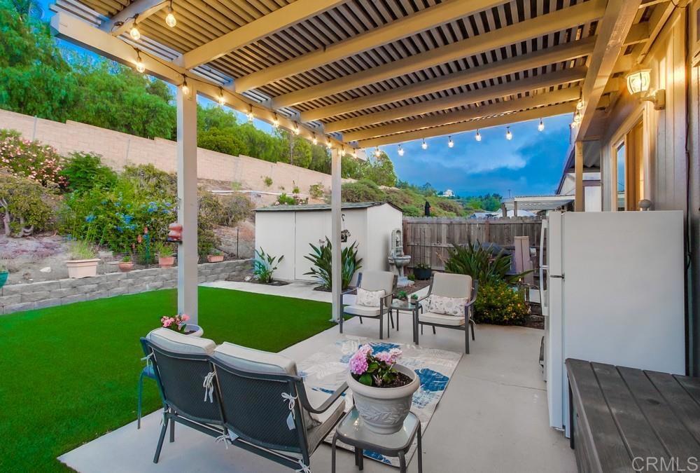 200 S Emerald Drive 25