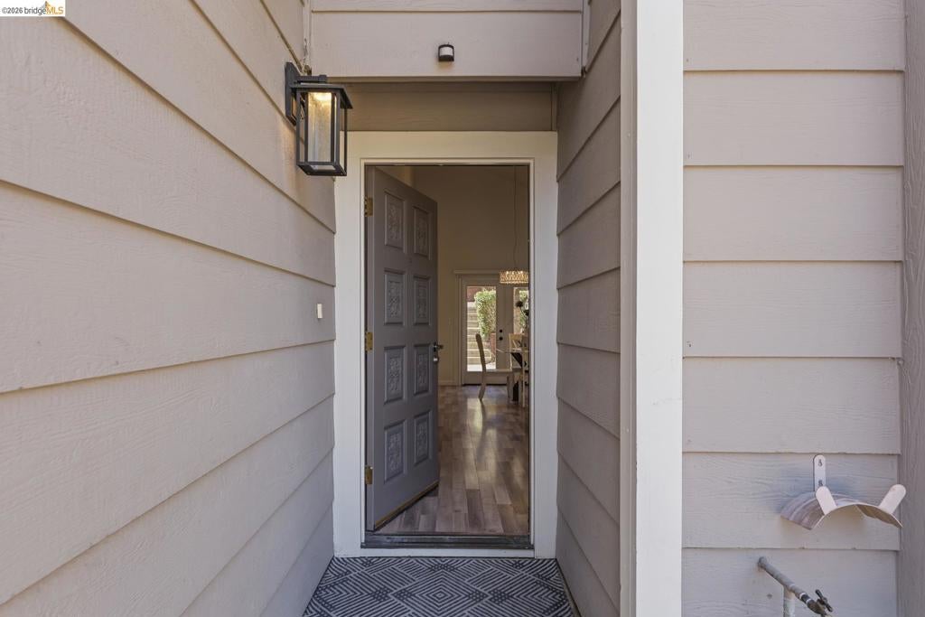 2239 Southwest Ct