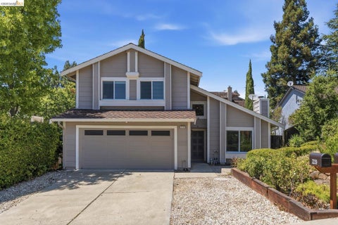 Photo of 2239 Southwest Ct CT, Martinez, CA 94553 (MLS # 41148140)
