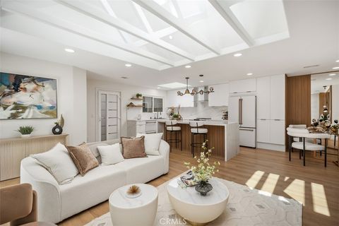 3253 San Amadeo P Laguna Woods CA 92637