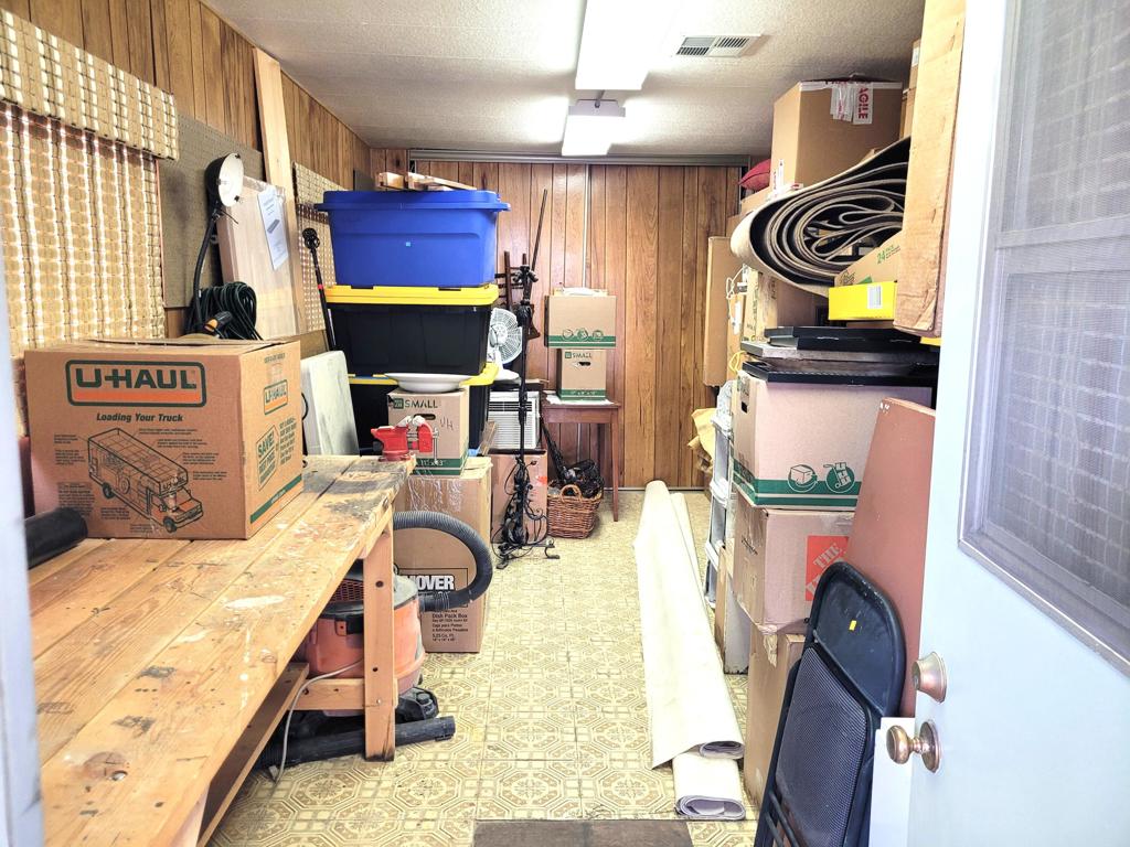 Not Applicable-1 - Manufactured In Park