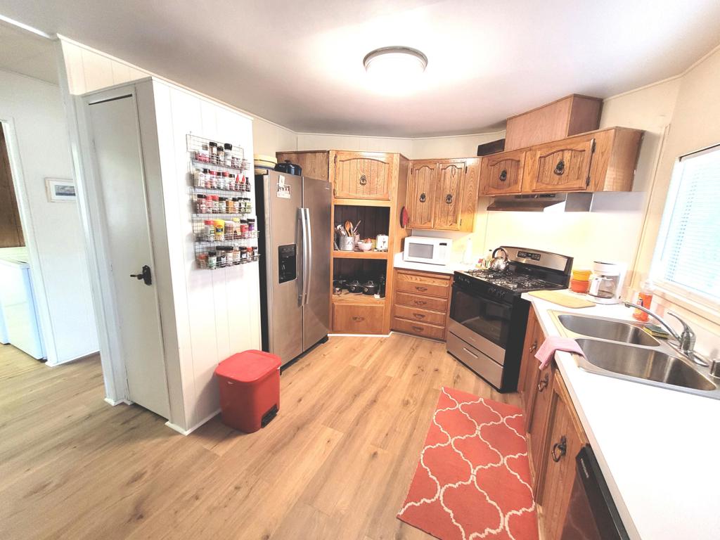 Not Applicable-1 - Manufactured In Park