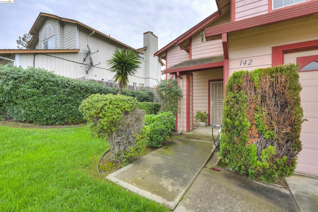 CIMARRON HILLS - Residential