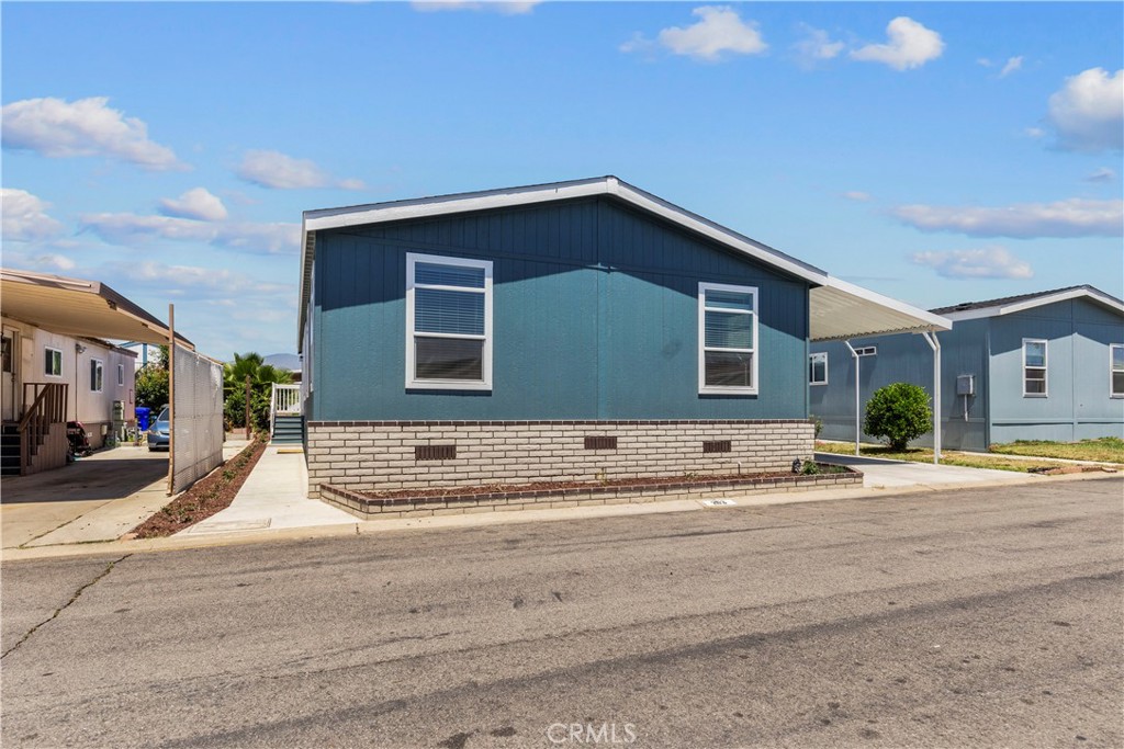 4361 Mission Boulevard 203