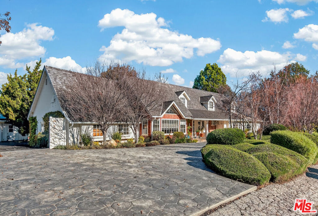 5119 Quakertown Avenue