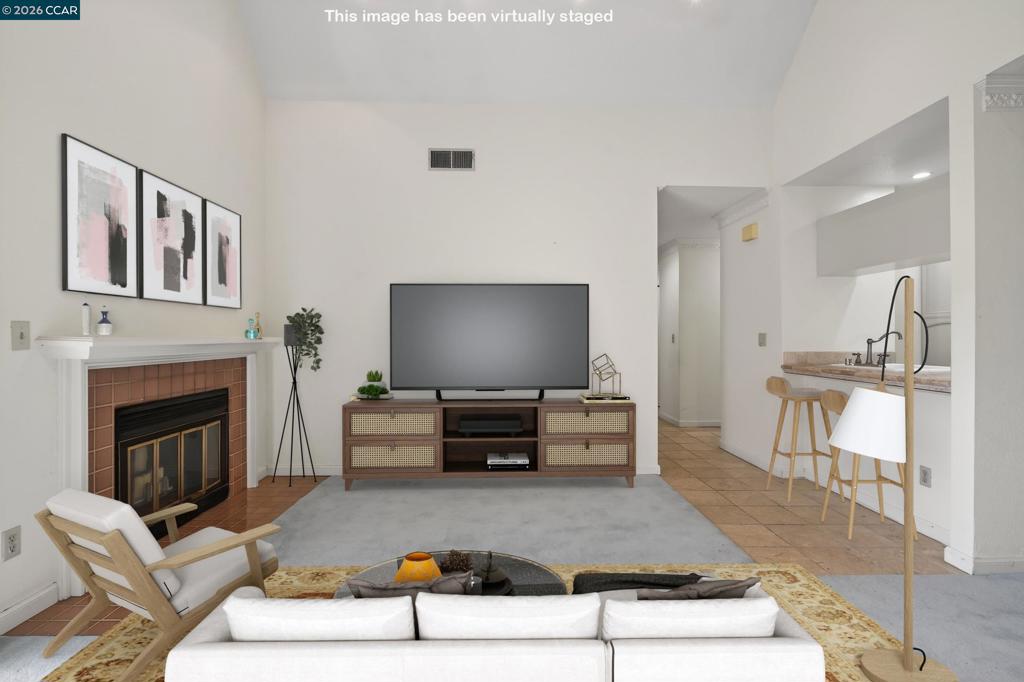 3183 Wayside Plz 320