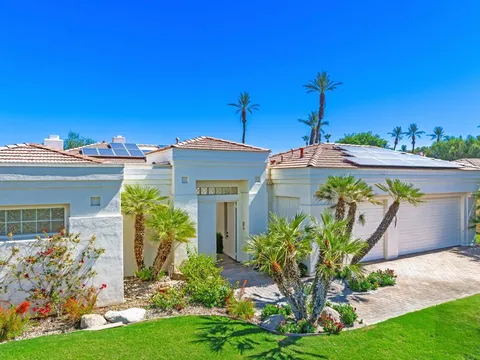 MLS: 219149813DA