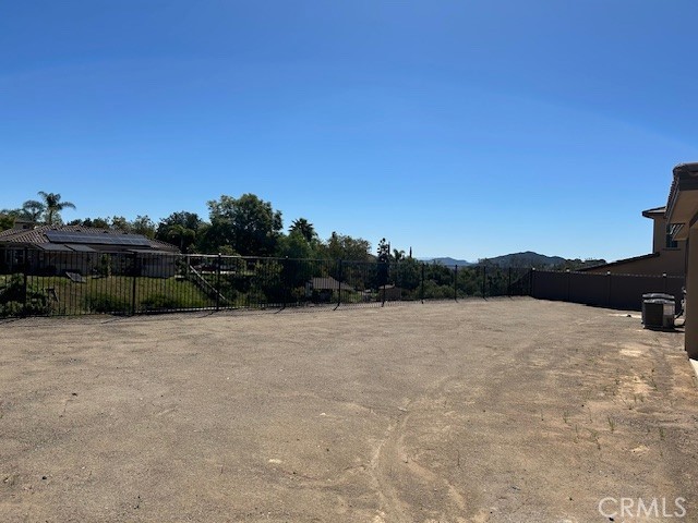 1361 N Amanda Glen N