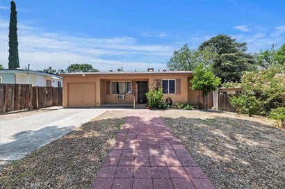 227 E 47th San Bernardino CA 92404