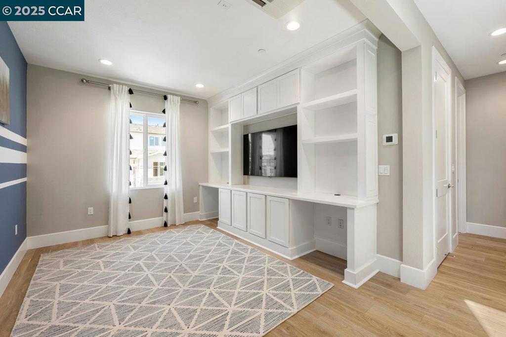 DUBLIN - Residential