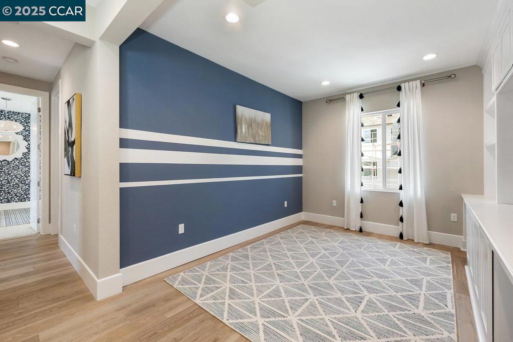 DUBLIN - Residential