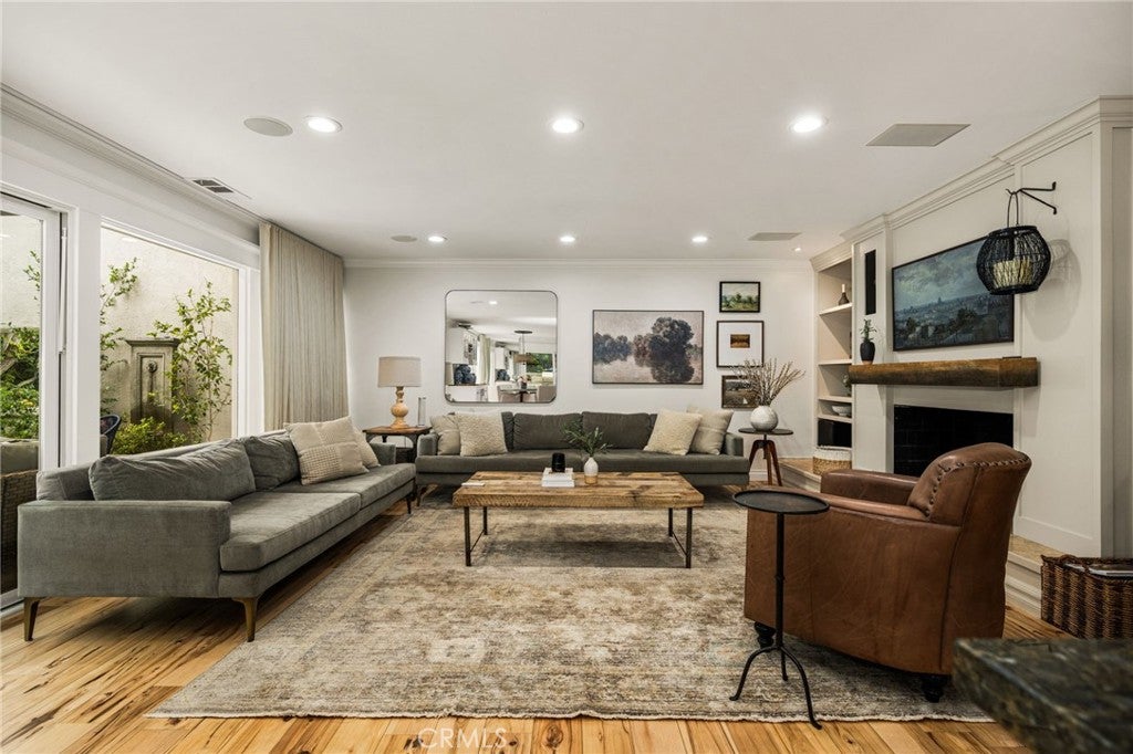 683 Vista Bonita, Newport Beach CA 92660 - Photo 7