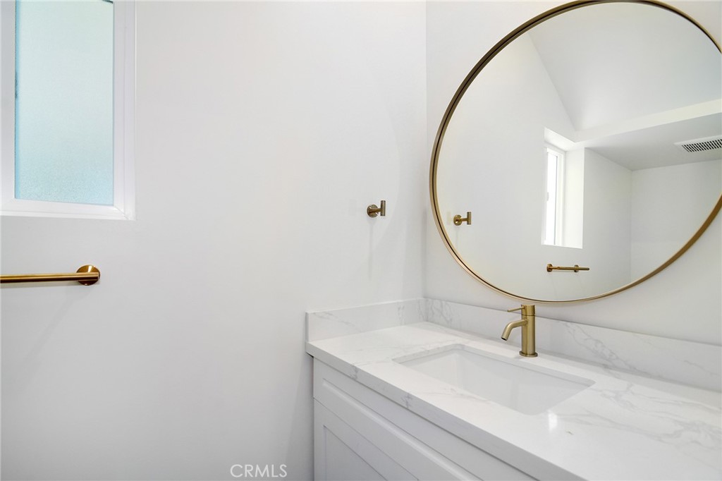 Ventu Park (124) - Residential Lease