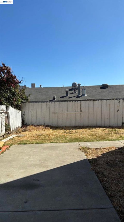 Tiny photo for 10469 West Ct CT, Oakland, CA 94603 (MLS # 41142183)