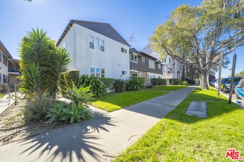 Photo of 12012 Washington Place #1, Los Angeles, CA 90066 (MLS # 26862481)