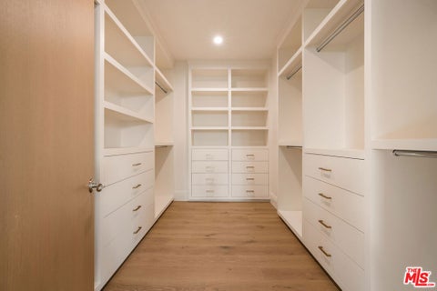 Tiny photo for 657 27th Street, Manhattan Beach, CA 90266 (MLS # 26999255)