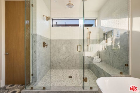 Tiny photo for 657 27th Street, Manhattan Beach, CA 90266 (MLS # 26999255)