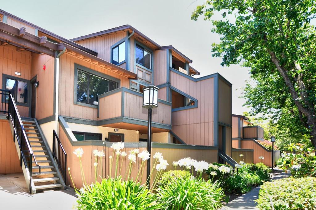 181 E Warren CMN, Fremont CA 94539