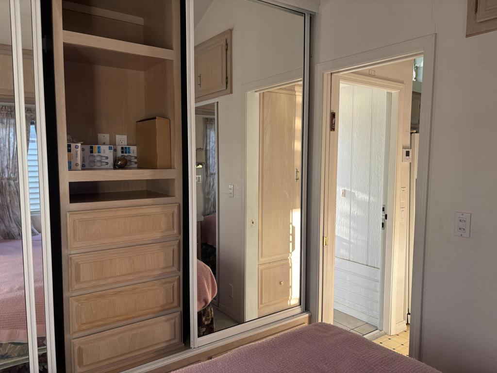 Desert Shadows Rv Re - Manufactured In Park