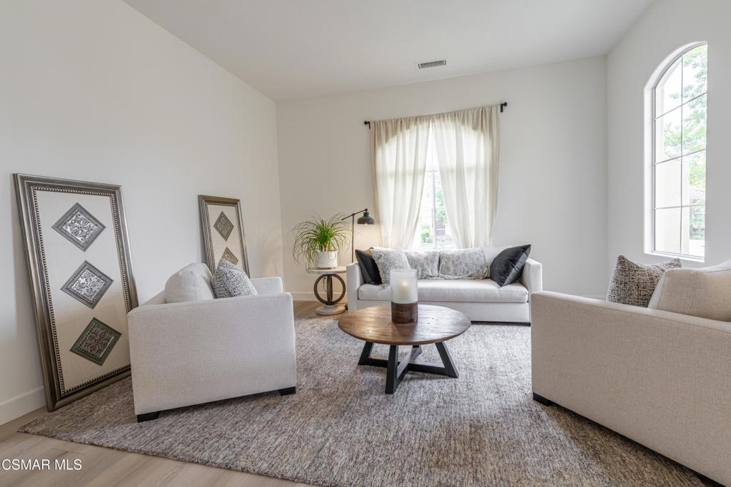 5314 Via Dolores
