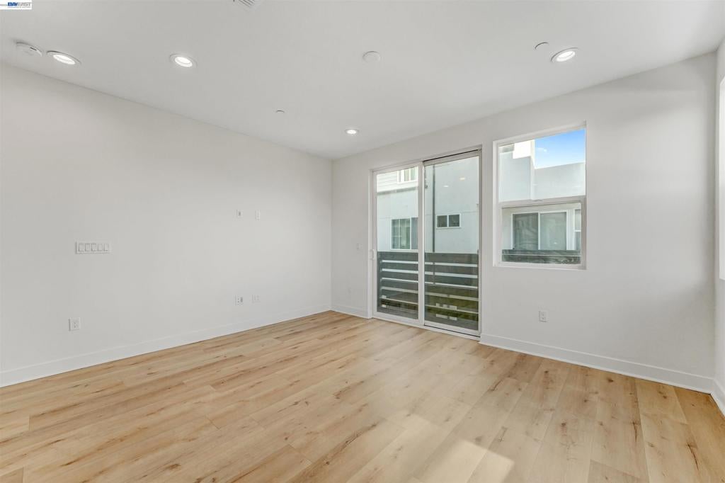 3933 Wattling St, Oakland CA 94601