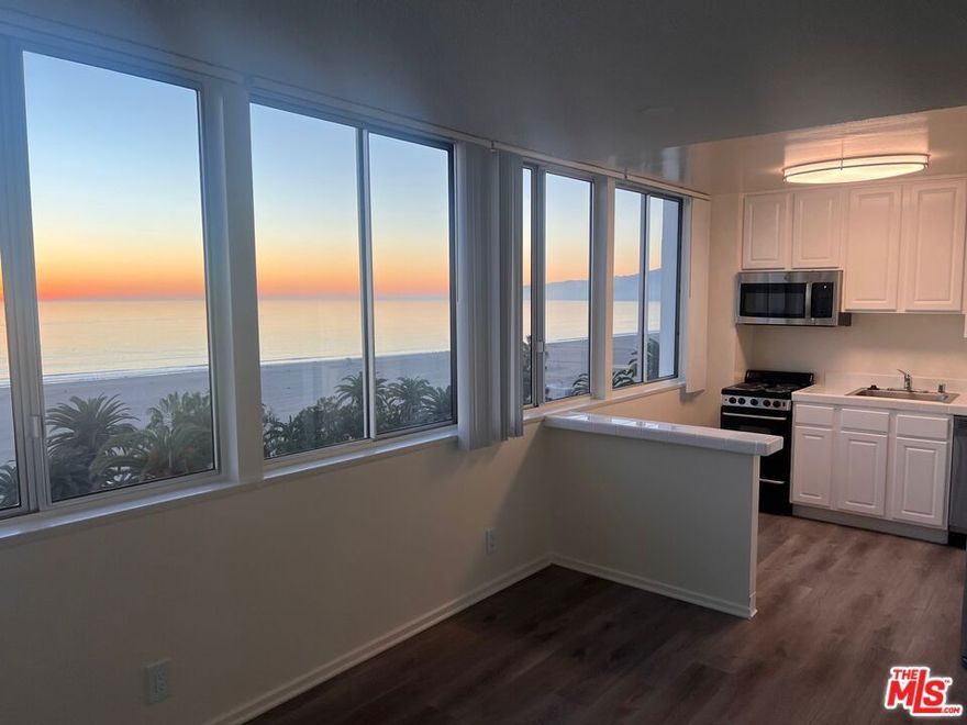 Oceanfront one-bedroom apartment with balcony and ocean view! This iconic high-rise apartment building offers some of the best unobstructed ocean views in Los Angeles and is in close proximity to the Expo Metro station. Residents enjoy extensive options for dining and shopping, farm-to-table produce on Wednesdays and Saturdays from the farmer's market, and a short stroll to the world-famous Santa Monica Pier. Resort-style amenities include a fully equipped fitness center and valet parking for residents and guests. You won't find a better location to live in the entire city than Pacific Plaza. Santa Monica is a vibrant hub of activity, shopping, and dining, and living at the corner of Ocean Avenue and Broadway provides easy access to Santa Monica's famous beaches, Third Street Promenade, the Santa Monica Pier, and Venice Beach. Enjoy the beach lifestyle, whether it's a quick jog through Palisades Park in the morning, a swim in the ocean or workout in the fitness center in the afternoon, or an elegant dinner in one of the nearby restaurants in the evening. If you've always dreamed of living by the beach, let us show you everything that Pacific Plaza has to offer!
