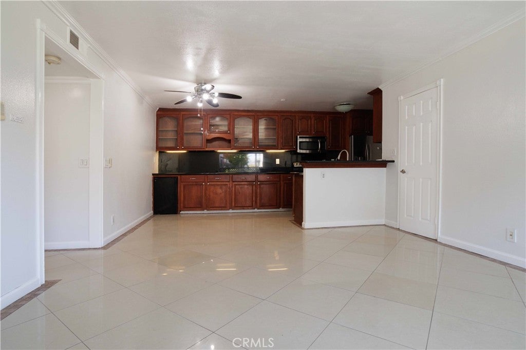 23266 Orange AVE 1, Lake Forest CA 92630