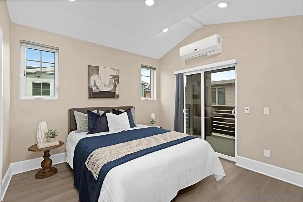 Mission Beach - Residential