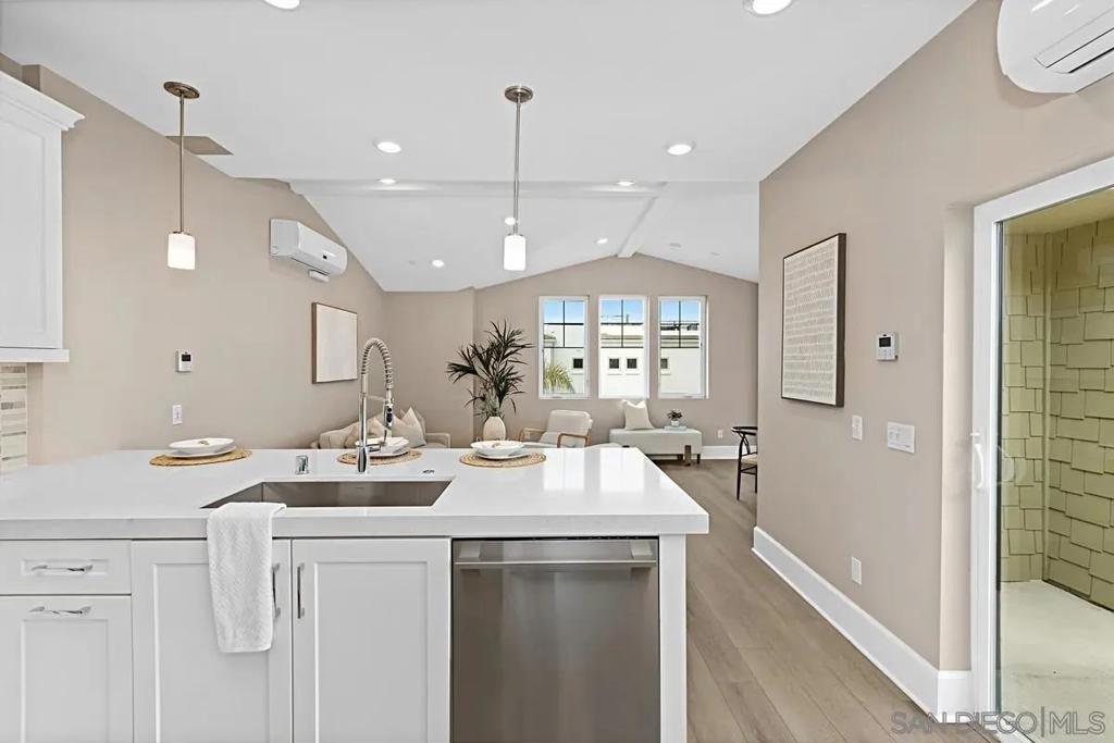 Mission Beach - Residential