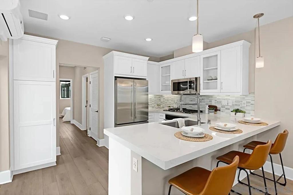 Mission Beach - Residential