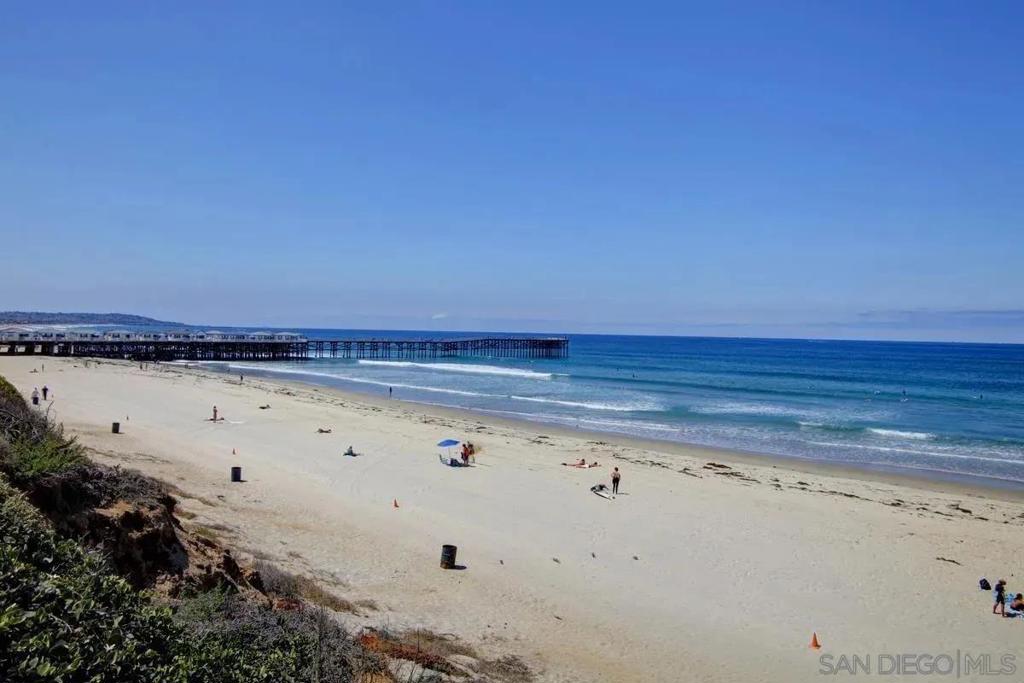 Mission Beach - Residential