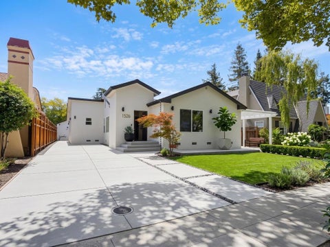 Photo of 1526 Mcdaniel Avenue, San Jose, CA 95126 (MLS # ML82054959)