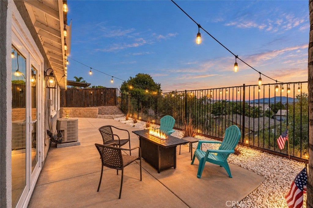 29204 Sunswept dr