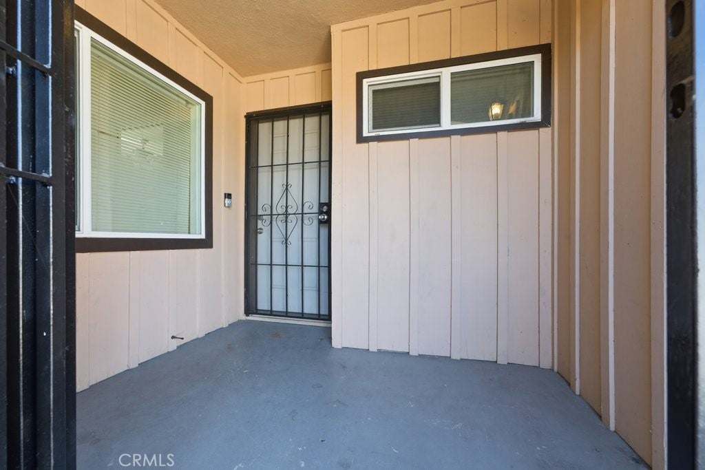10943 Kittridge Street