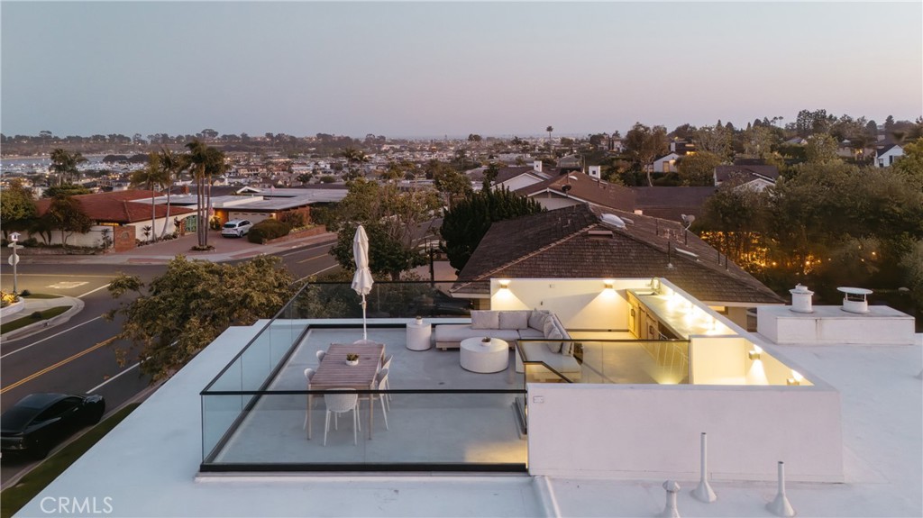 1235 Santiago Drive