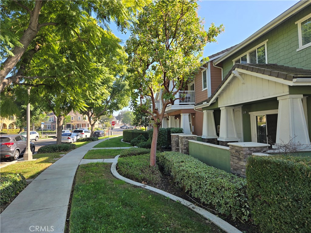 15825 Mcintosh Avenue