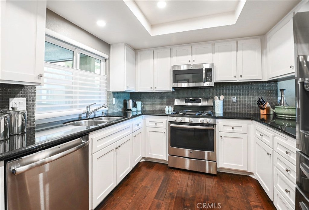 2516 E Willow 203
