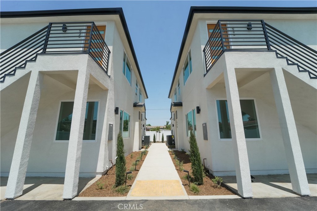 630 N Juniper Street