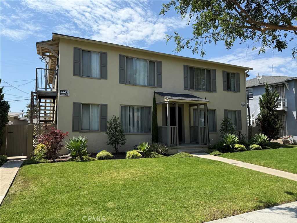 Rare opportunity to own a five unit apartment building in the excellent rental area of Bixby Knolls. Two story building built in 1961. Unit mix consists of four two-bedroom/one-bath and one one-bedroom/one-bath. Property has two two-car garages and an on-site laundry. Close to schools and walking distance to shops and restaurants. Long term tenants with potential upside in rents.